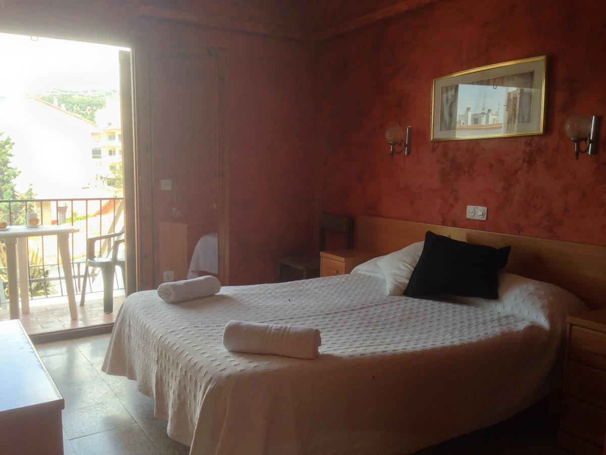 Hostal La Marina Platja d'Aro Dış mekan fotoğraf
